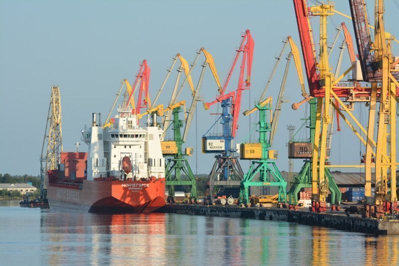 Архангельск местоположение судов в порту