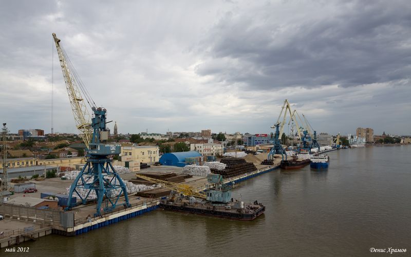 Астрахань местоположение судов в порту